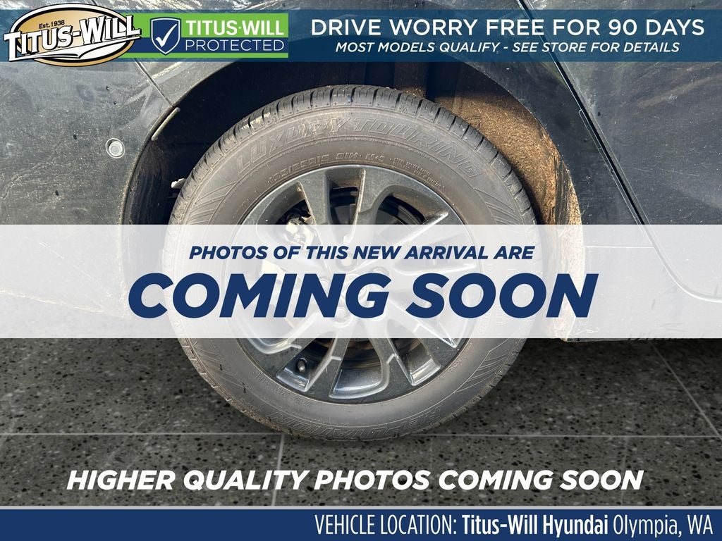 2022 Toyota Prius Base