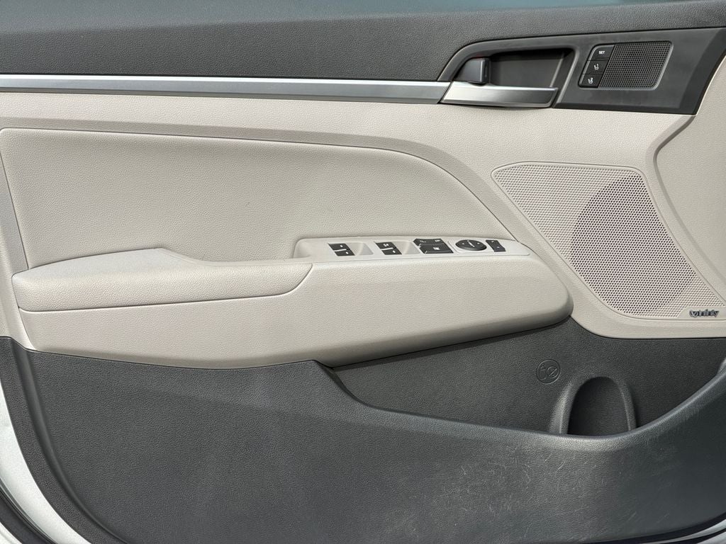 2019 Hyundai Elantra Limited