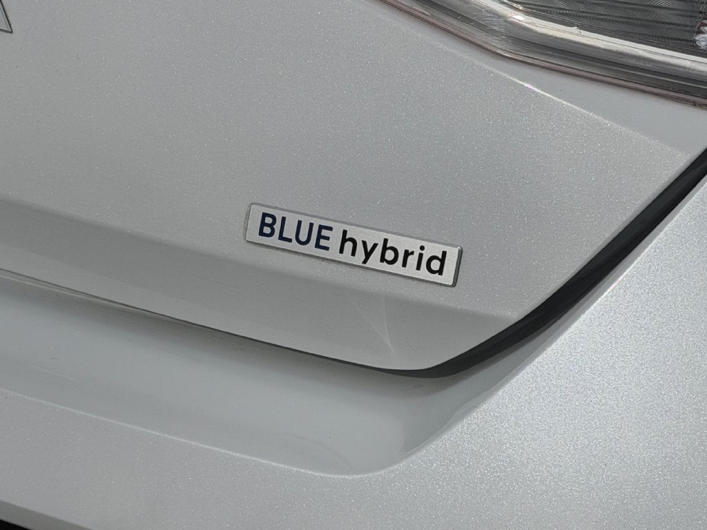 2024 Hyundai Elantra Hybrid Blue