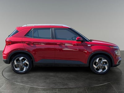2022 Hyundai Venue SEL