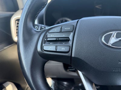 2022 Hyundai Venue SEL