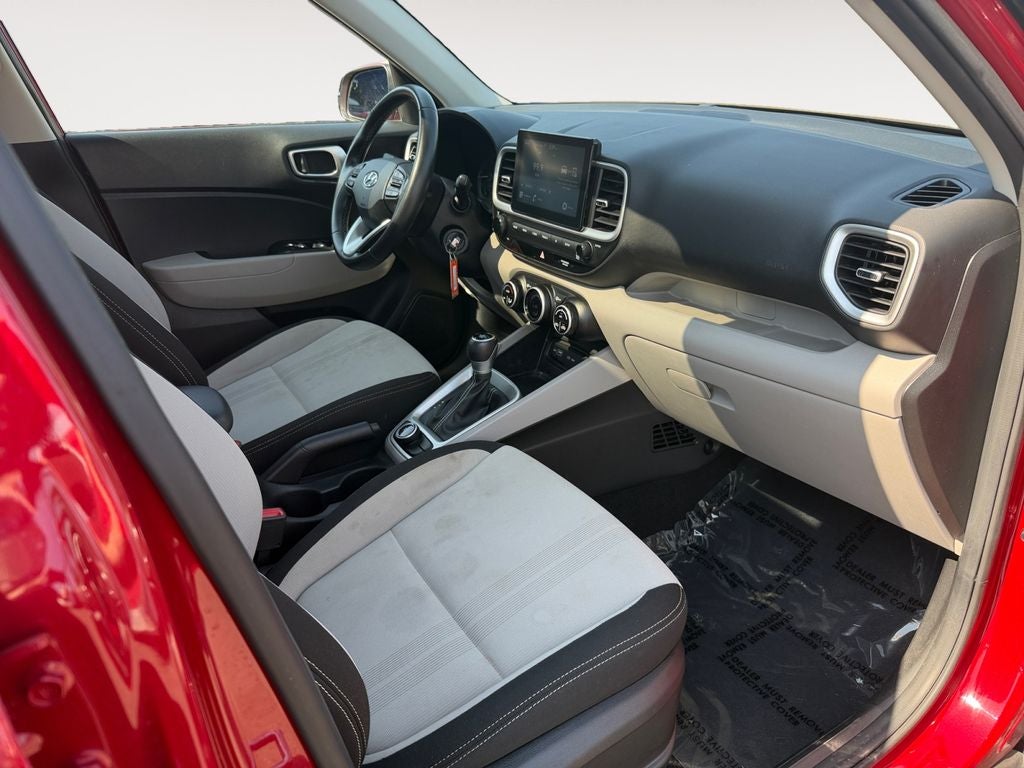 2022 Hyundai Venue SEL