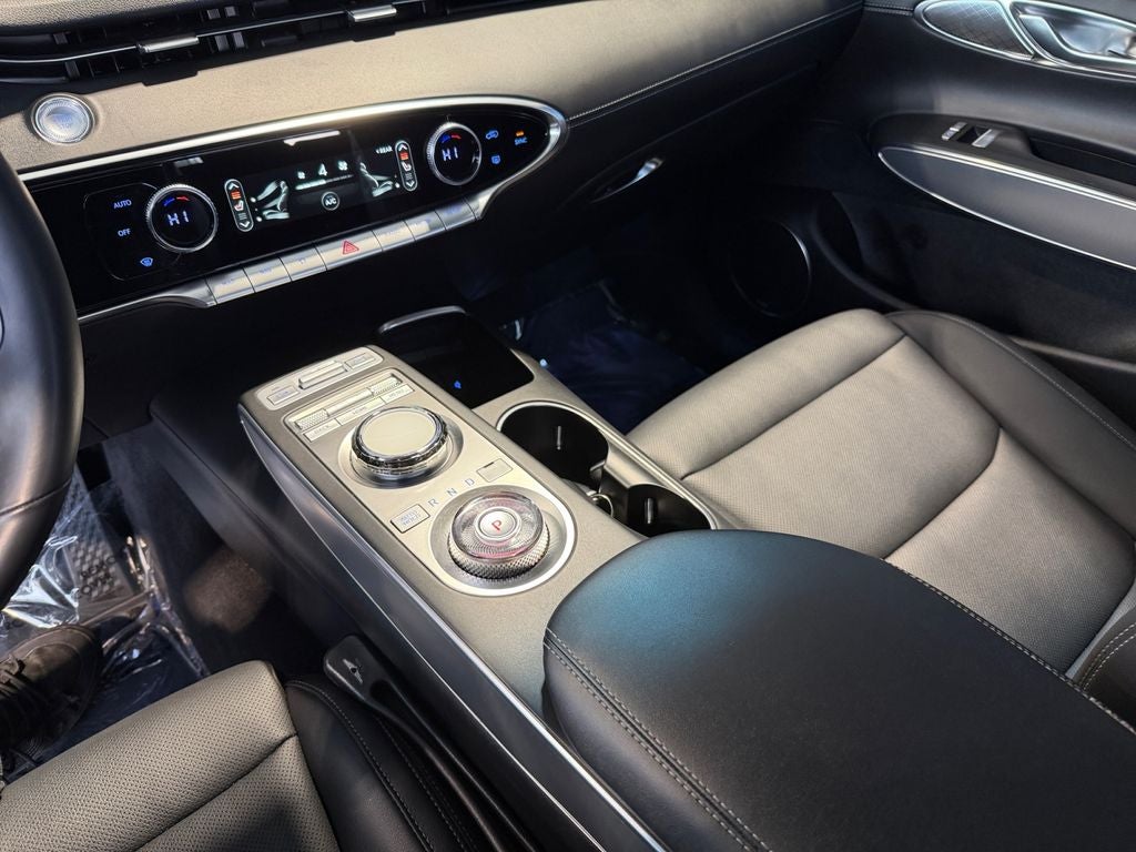 2022 Genesis GV70 2.5T