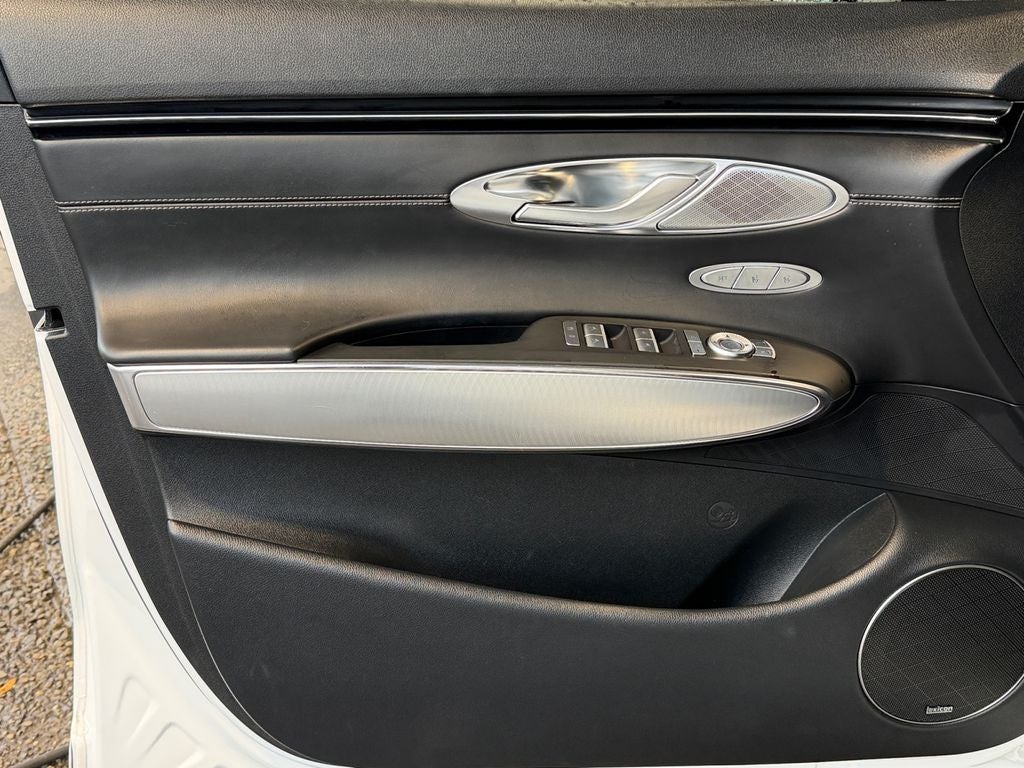 2022 Genesis GV70 2.5T