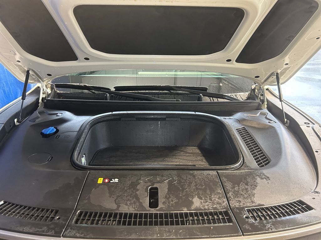 2024 Kia EV9 Wind