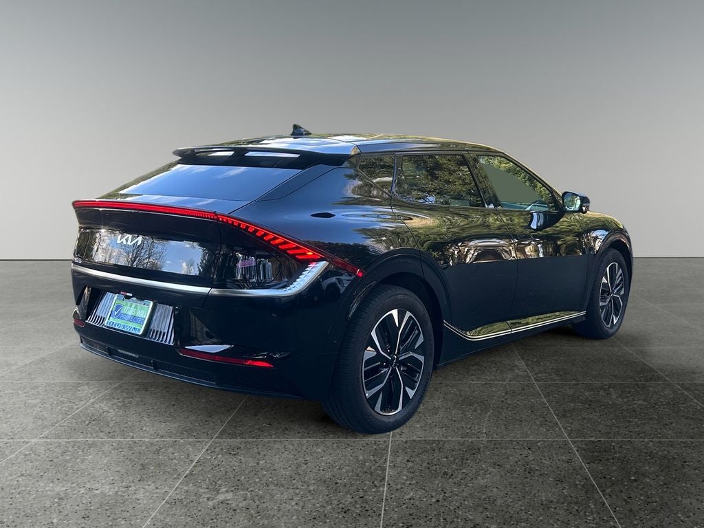 2024 Kia EV6 Wind