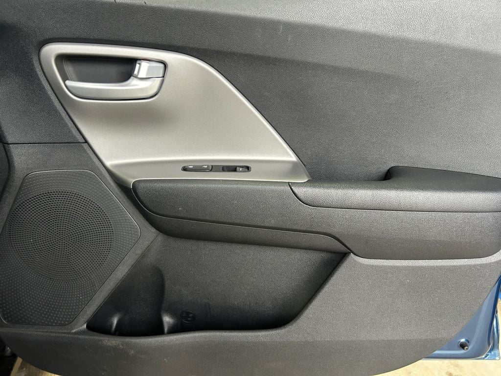 2017 Kia Niro LX