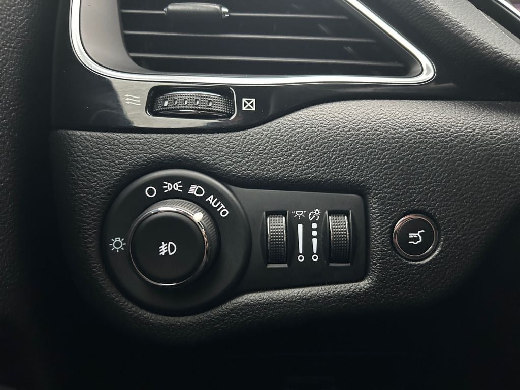 2023 Jeep Cherokee Altitude