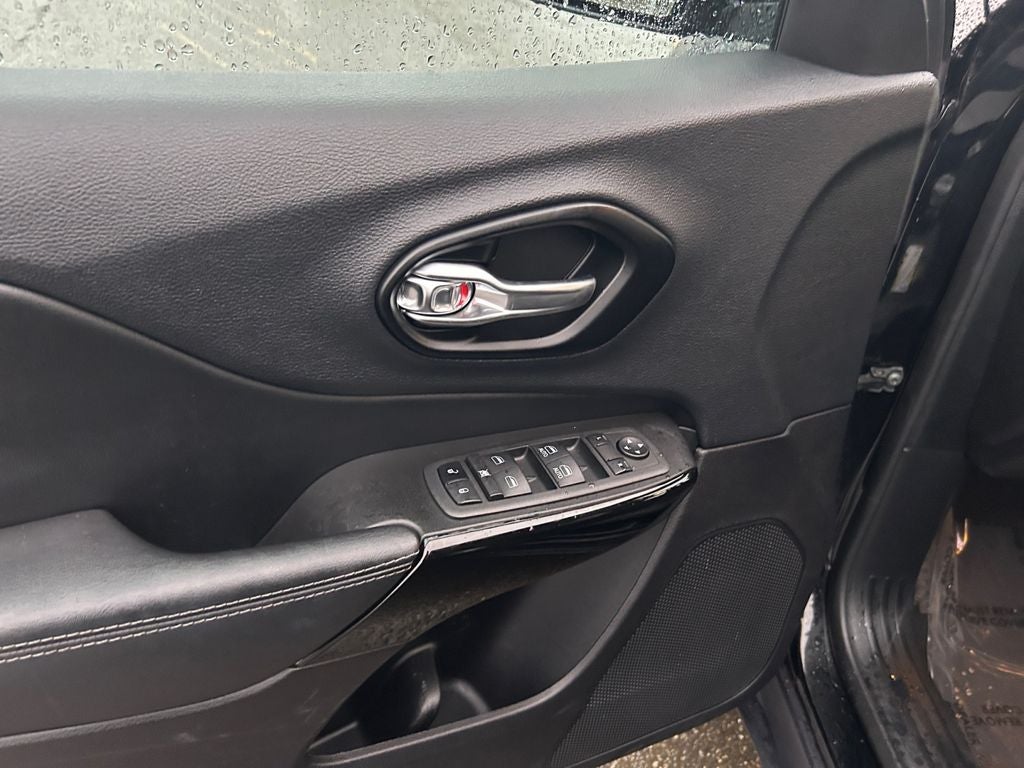 2023 Jeep Cherokee Altitude