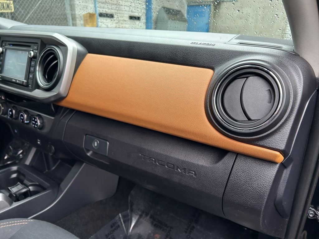 2017 Toyota TACOMA SR5 SR5