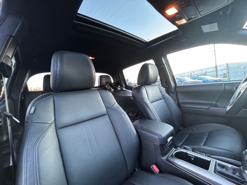 2023 Toyota TACOMA LIMITED Limited V6