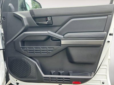 2024 Toyota TACOMA SR5 SR5