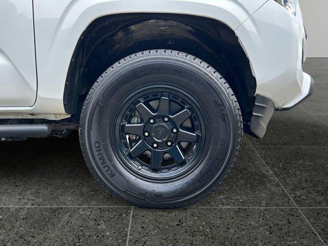 2023 Toyota TACOMA SR SR V6