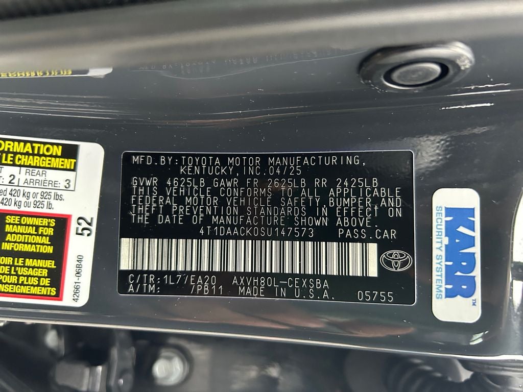 2025 Toyota Camry SE