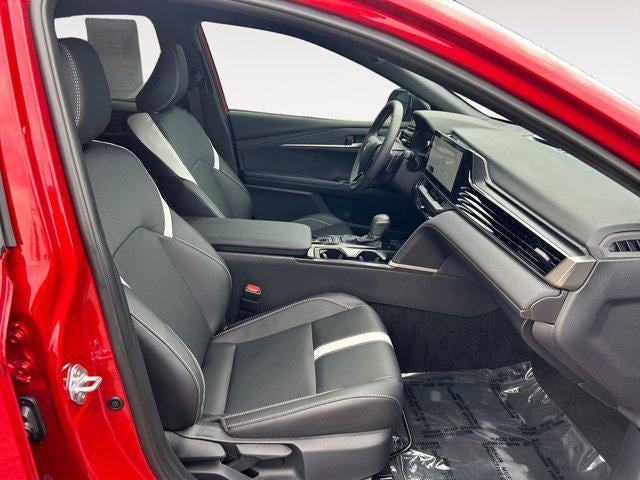 2026 Toyota CAMRY SE Nightshade HYBRID