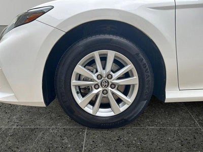 2025 Toyota CAMRY LE HYBRID
