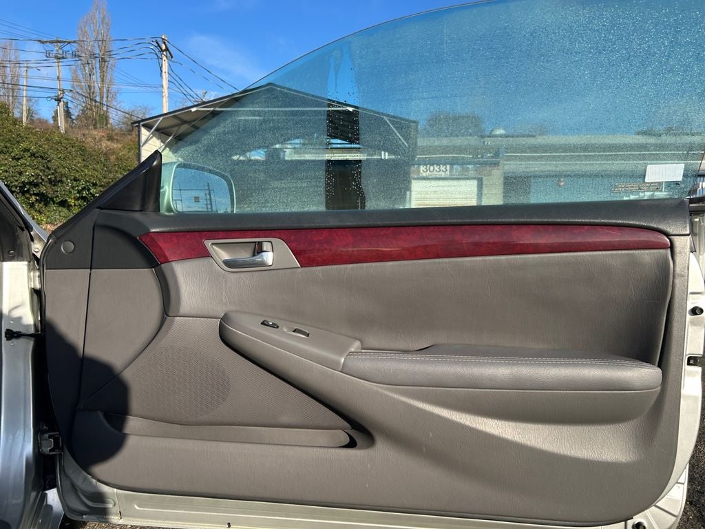 2004 Toyota Camry Solara SLE