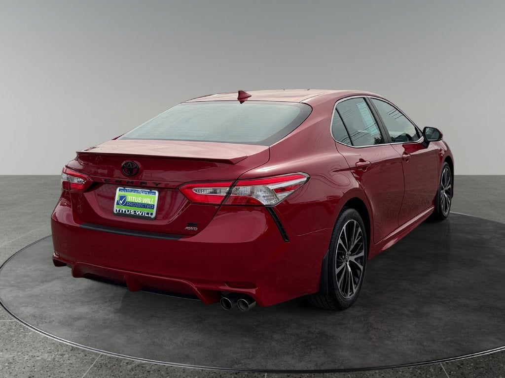 2020 Toyota Camry SE