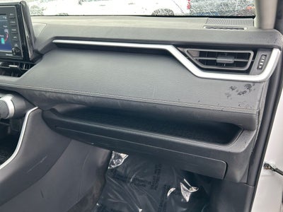 2021 Toyota RAV4 HYBRID LE 1 Owner