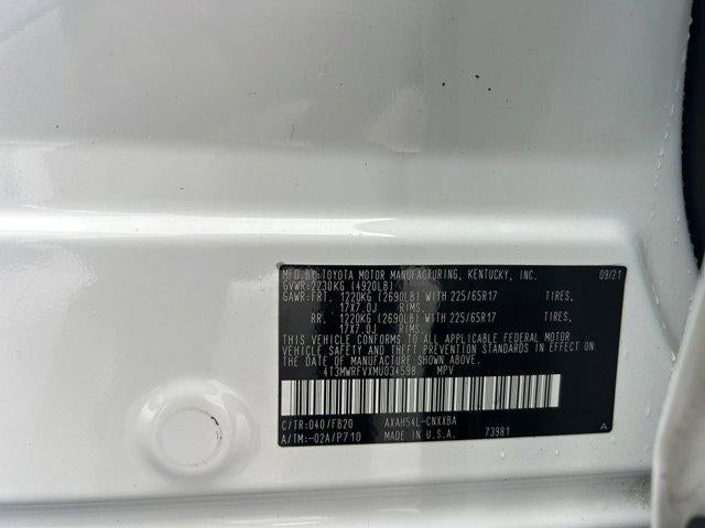 2021 Toyota RAV4 HYBRID LE 1 Owner