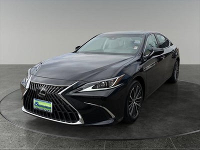 2023 Lexus ES 250