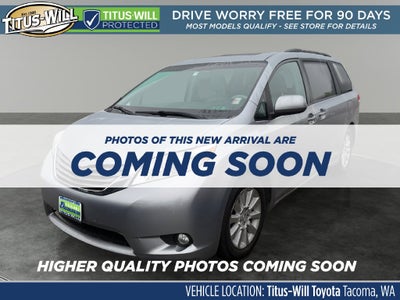 2013 Toyota Sienna XLE 7 Passenger