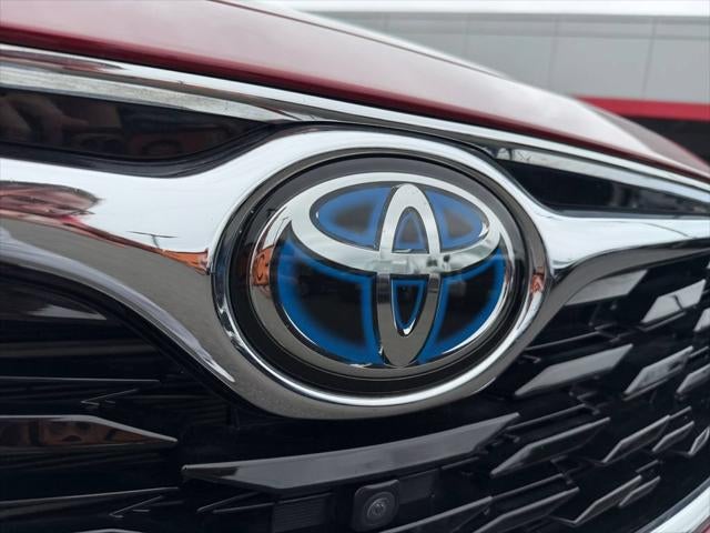 2022 Toyota Highlander Hybrid Platinum