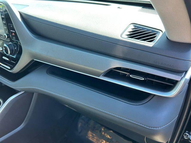2022 Toyota HIGHLANDER HYBRD XLE