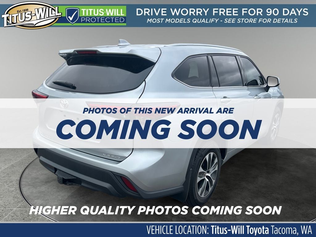 2022 Toyota HIGHLANDER XLE