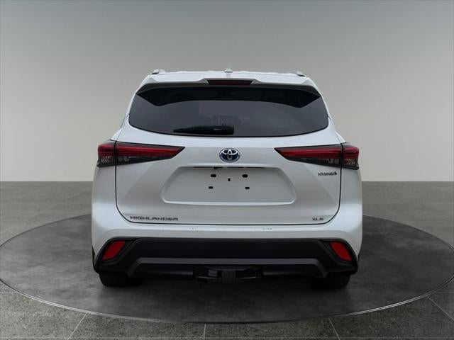 2023 Toyota Highlander Hybrid XLE