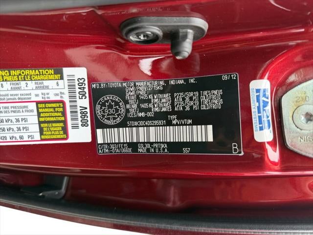 2013 Toyota Sienna SE 8 Passenger