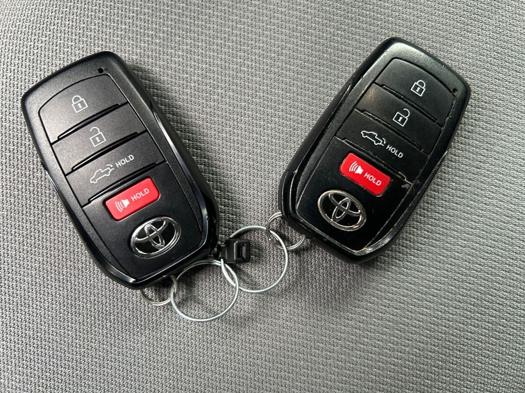 2023 Toyota Tundra SR5 LIFTED WITH WHEELS AND TIRES