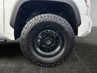 2023 Toyota Tundra SR5 LIFTED WITH WHEELS AND TIRES