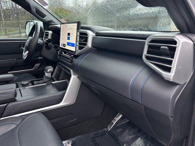 2023 Toyota TUNDRA 4X4 Platinum 1 Owner Local Trade In