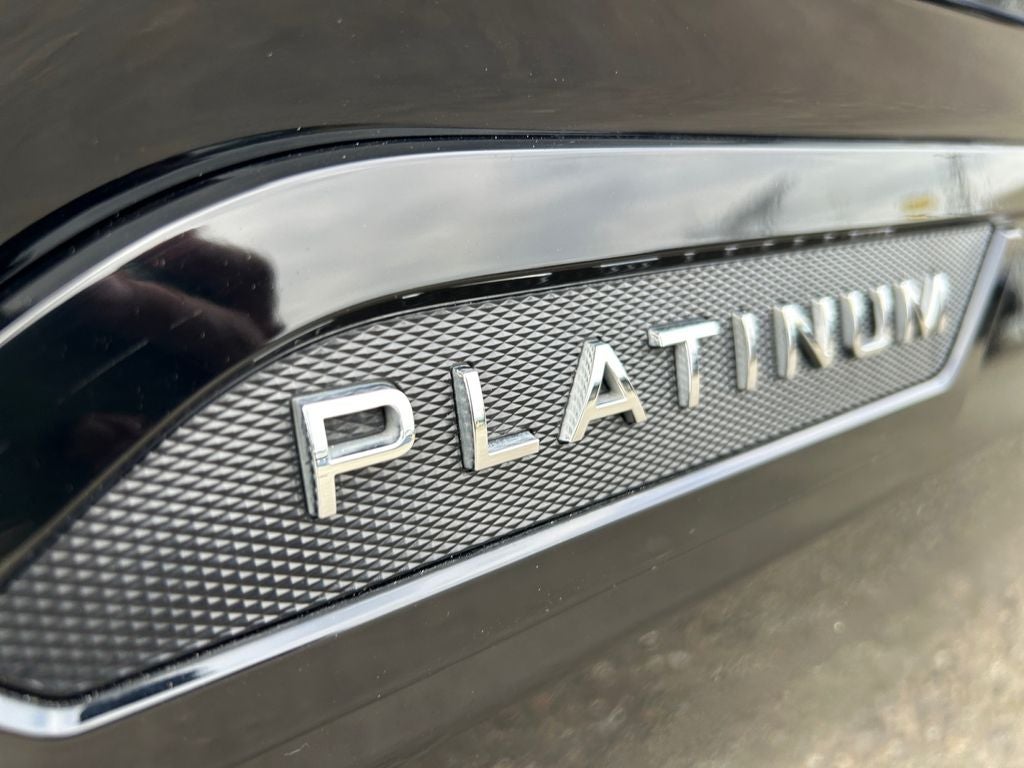 2023 Toyota TUNDRA 4X4 Platinum