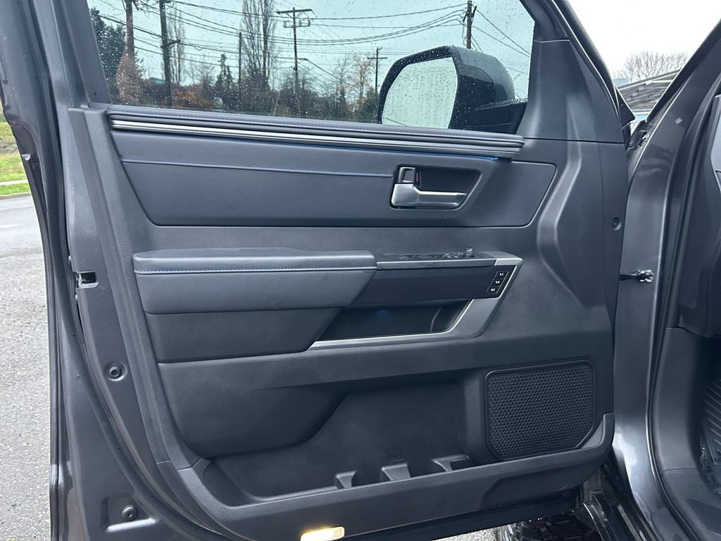 2024 Toyota Tundra Hybrid Platinum 1 Owner