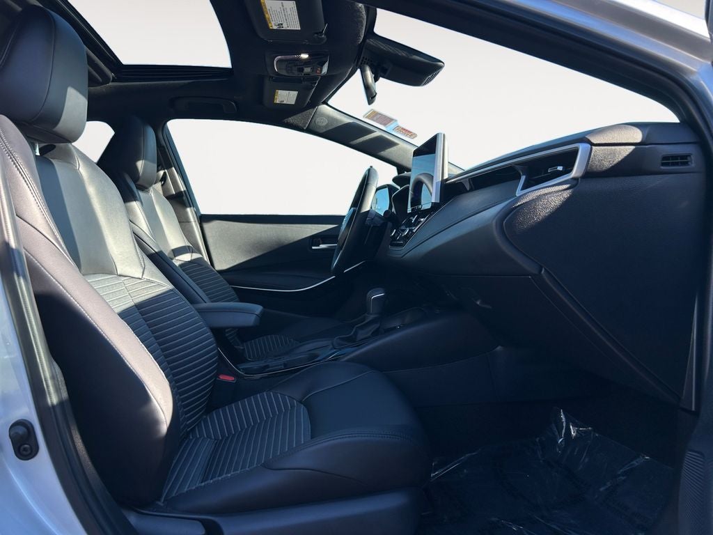 2025 Toyota COROLLA XSE