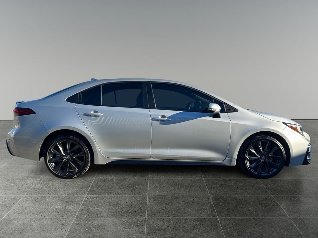 2025 Toyota COROLLA XSE