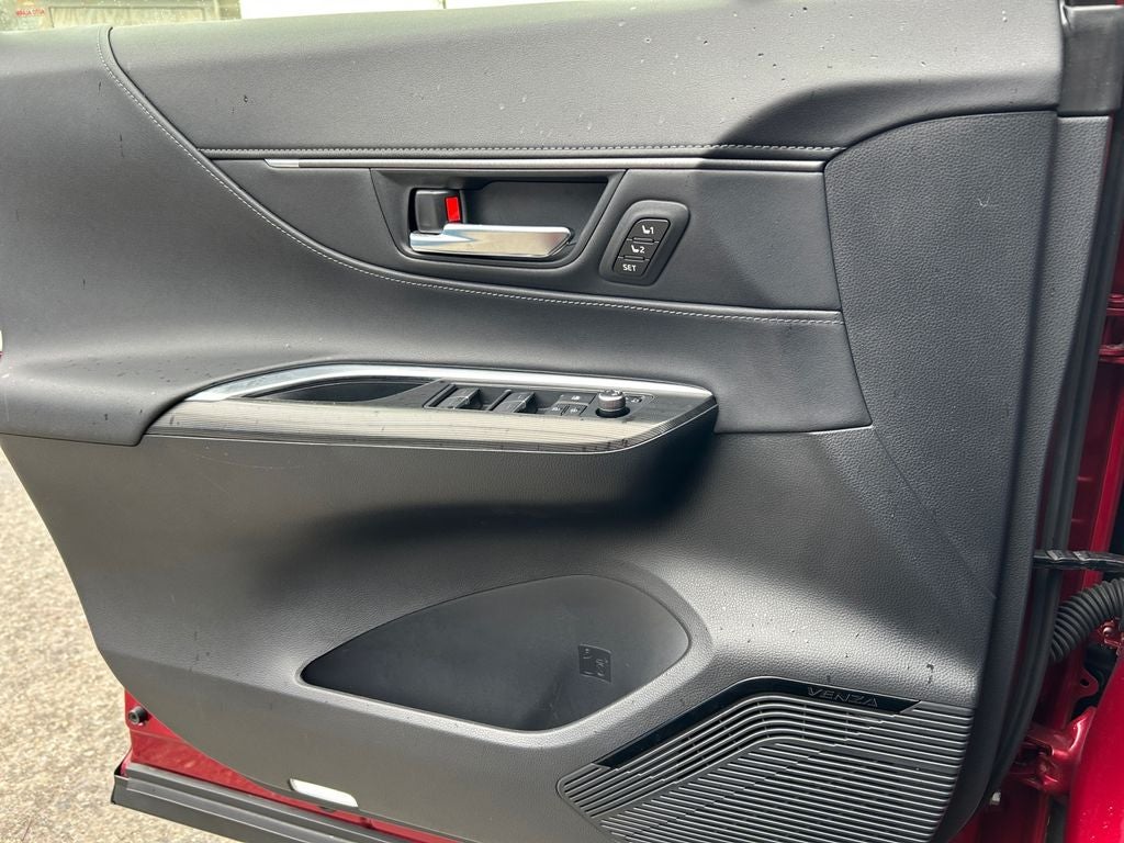 2021 Toyota Venza XLE