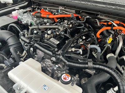 2025 Toyota Land Cruiser PREMIUM