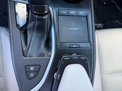 2019 Lexus UX 250h HyBrid AWD--1 Owner
