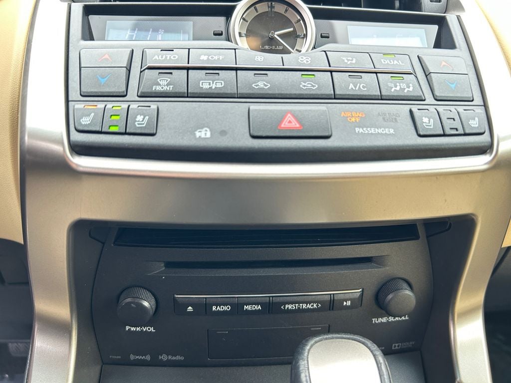 2017 Lexus NX 200t 200t