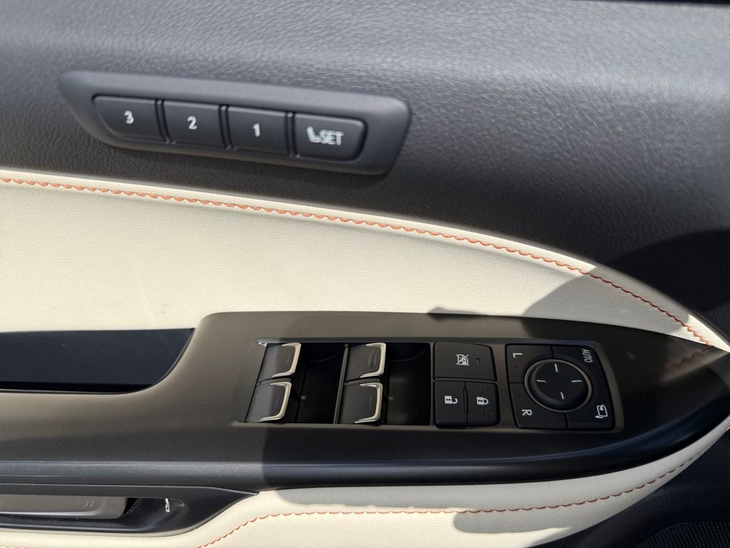 2024 Lexus NX 350h Luxury