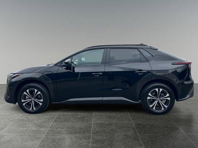 2025 Toyota bZ4X XLE