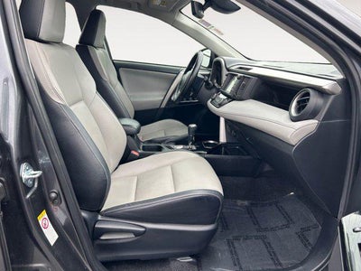 2017 Toyota RAV4 HYBRID Limited