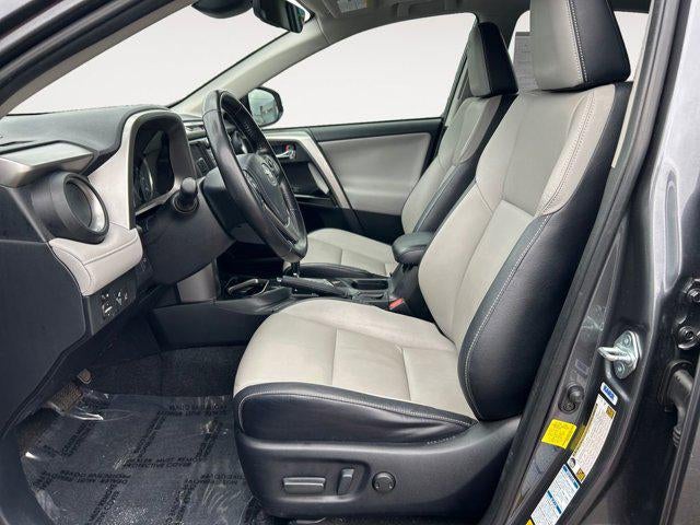 2017 Toyota RAV4 HYBRID Limited