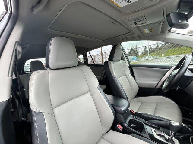 2017 Toyota RAV4 HYBRID Limited