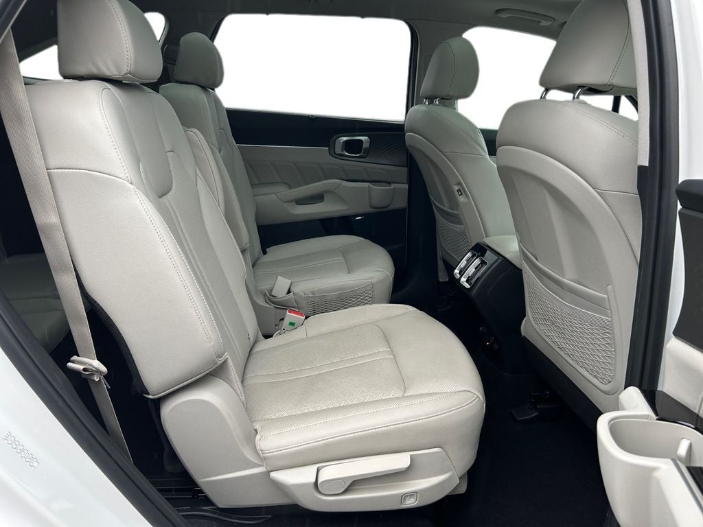 2023 Kia Sorento SX Prestige 38 MPG