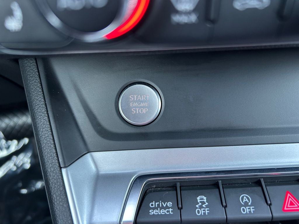 2020 Audi Q3 Premium Plus S line quattro