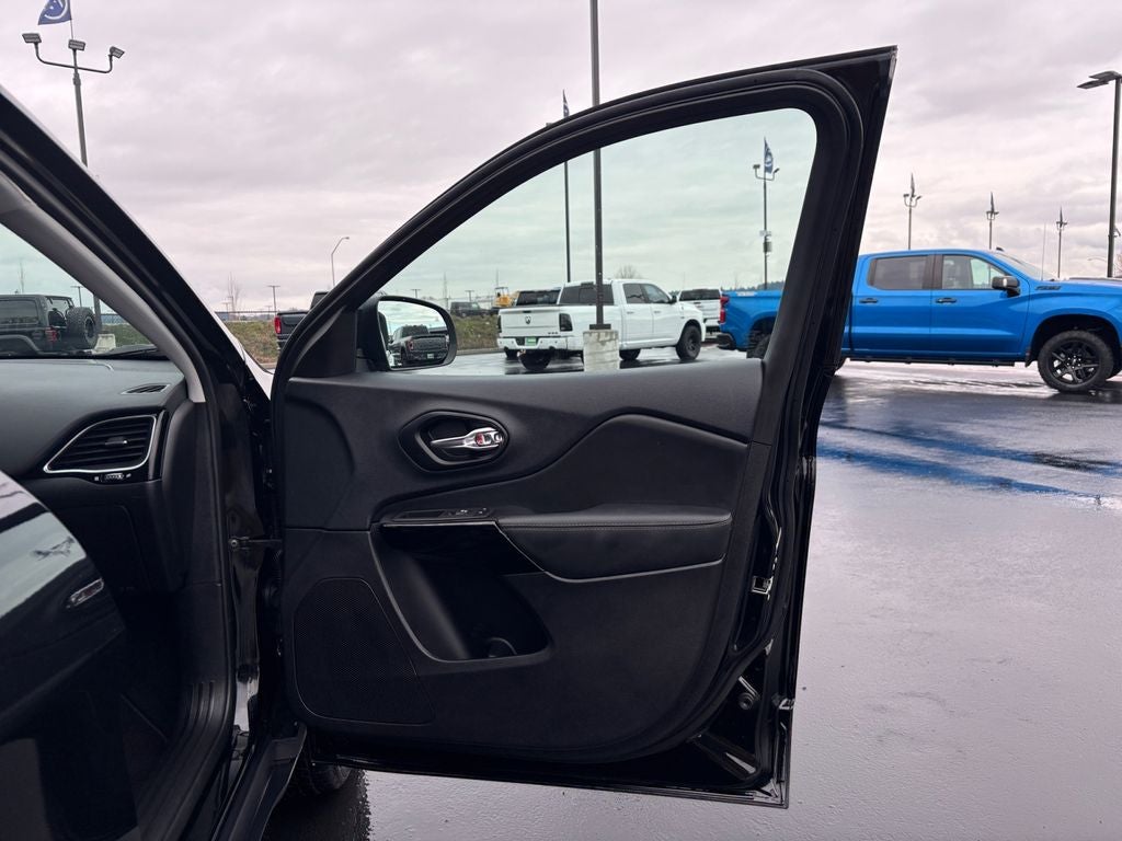 2023 Jeep Cherokee Altitude